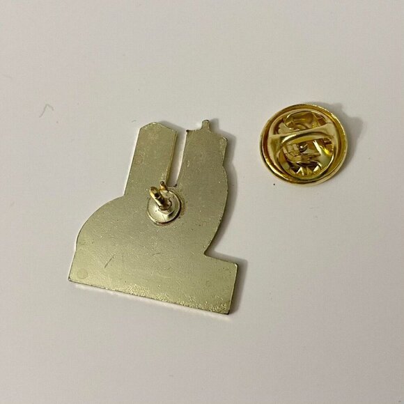 2001 We Wont Forget September 11th Commemorative Lapel Pin Twin Towers - Picture 5 of 9